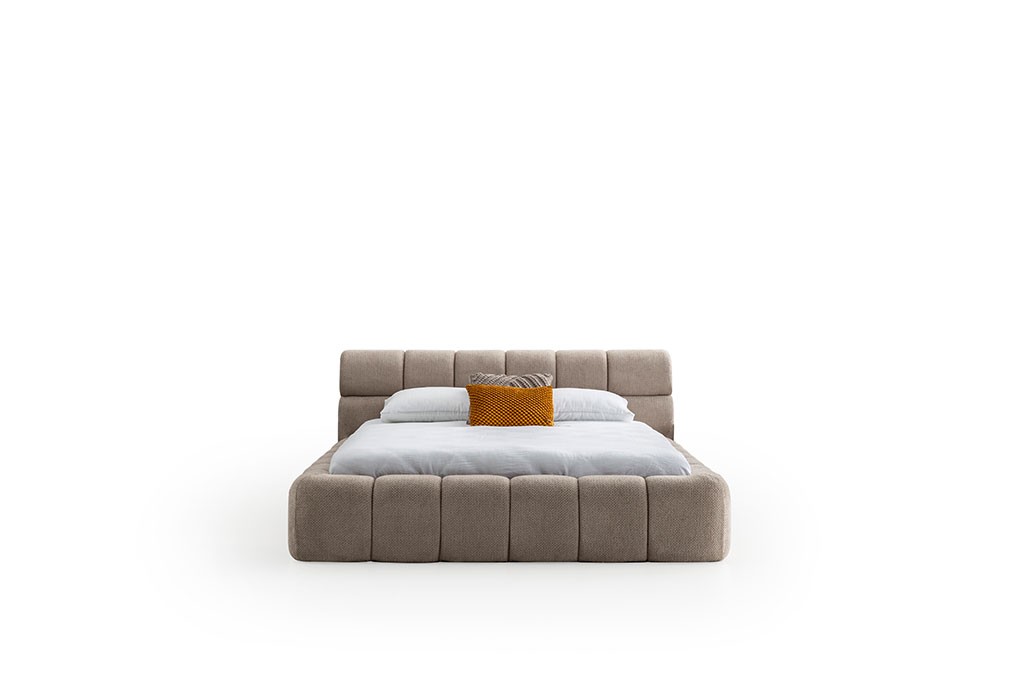 Curvy Bedstead 11
