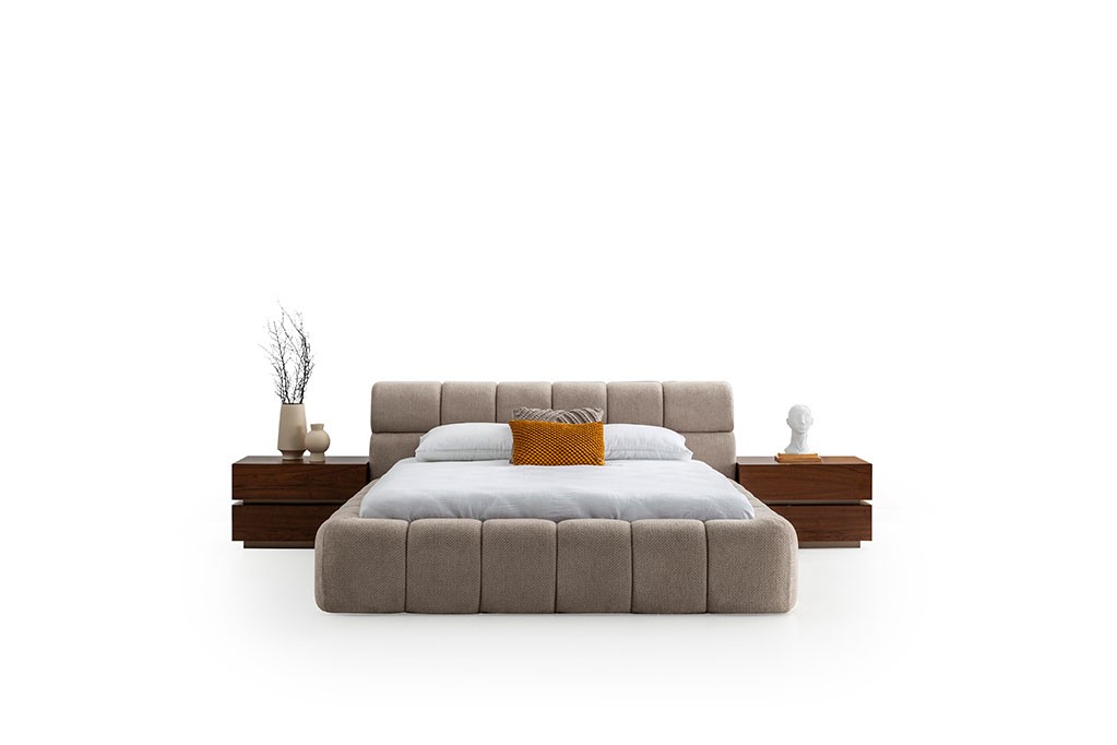 Curvy Bedstead 12