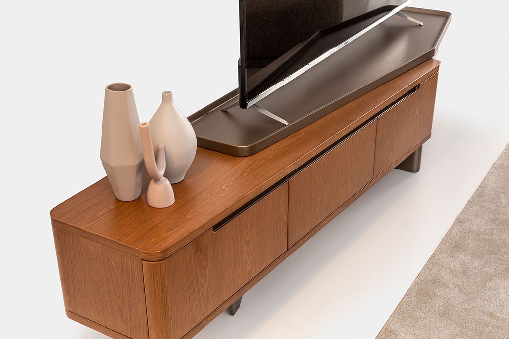 Statue TV Unit 5