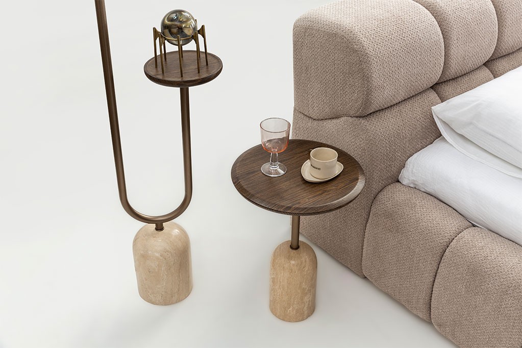 Curvy Bedstead 7