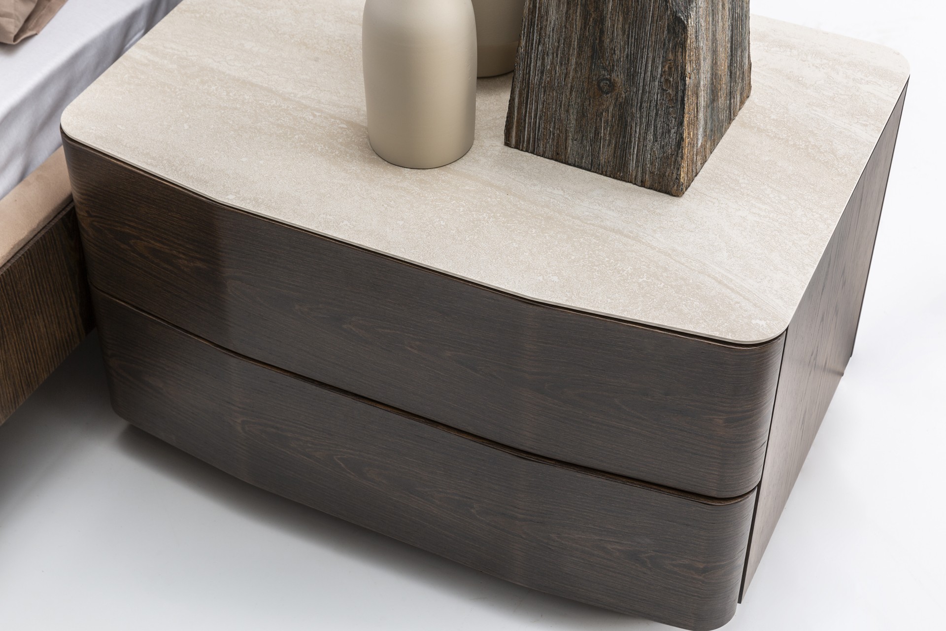 Morphose Bedroom 13