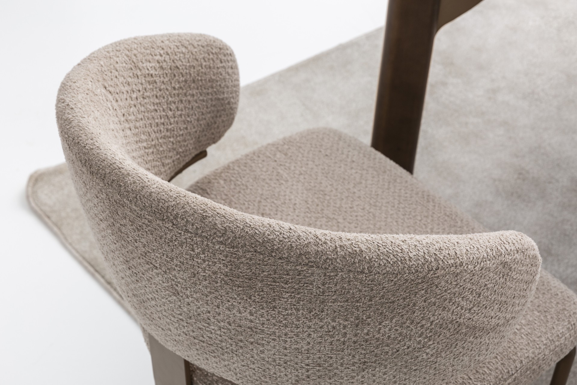 Morphose Chair 4