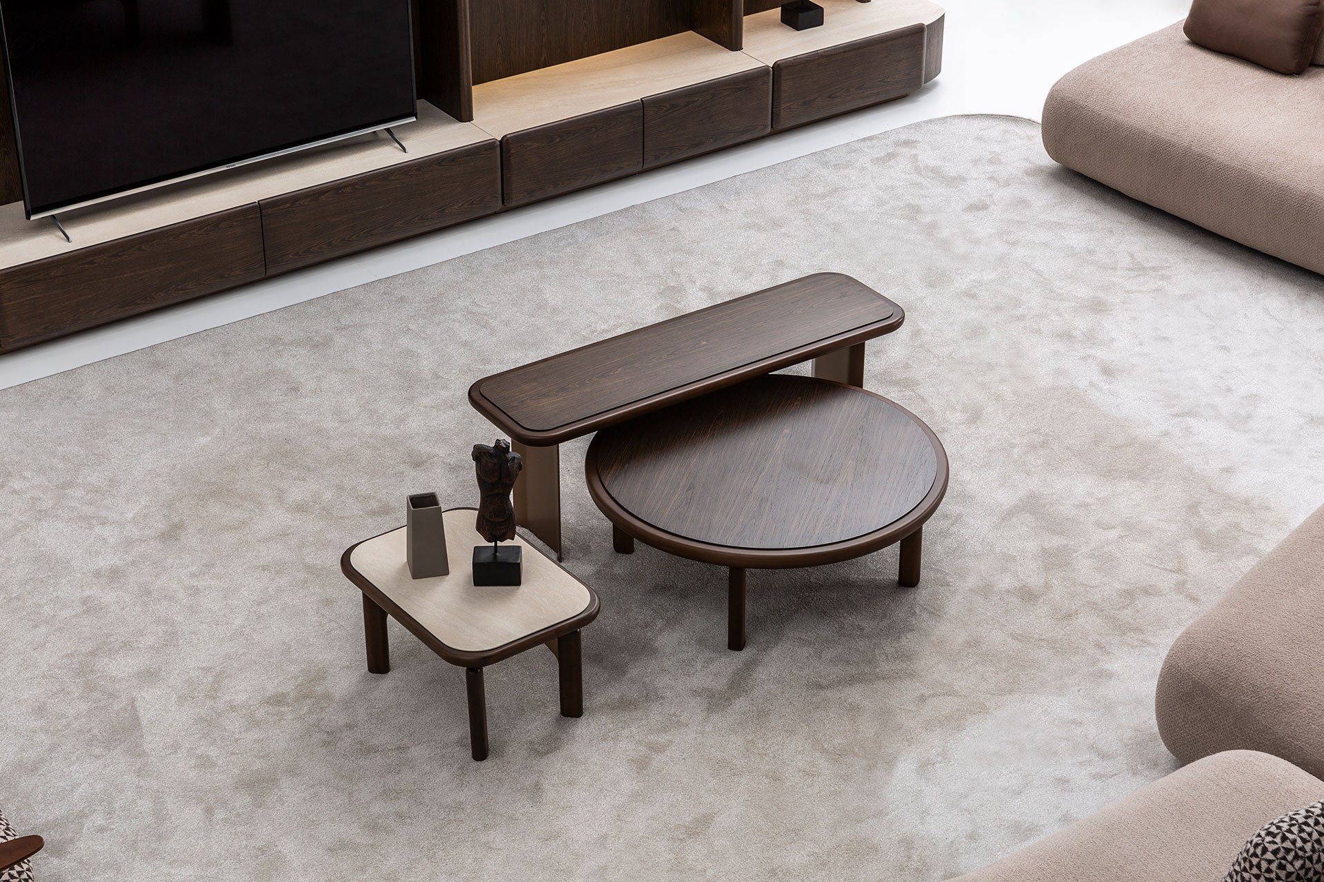 Morphose Round Coffee Table 1