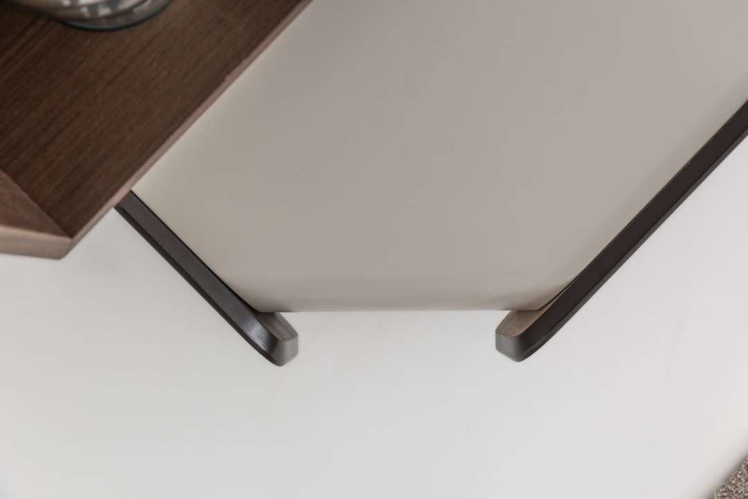 Matera TV Unit 4